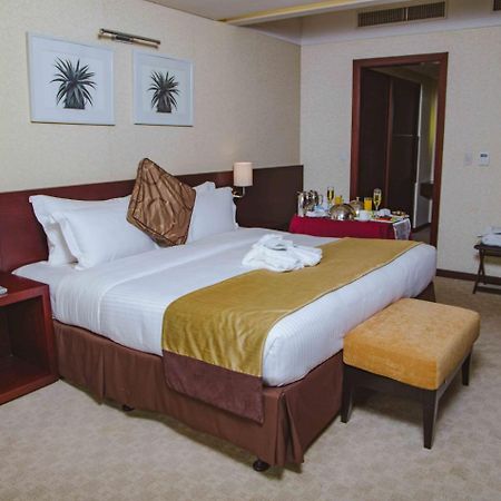 Hotel De Convencoes De Talatona Hcta Luanda Luaran gambar